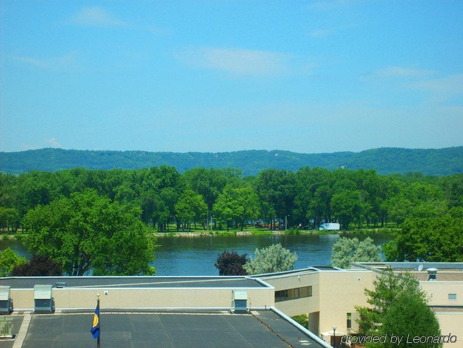 Holiday Inn & Suites Downtown La Crosse, An Ihg Hotel Facilities photo